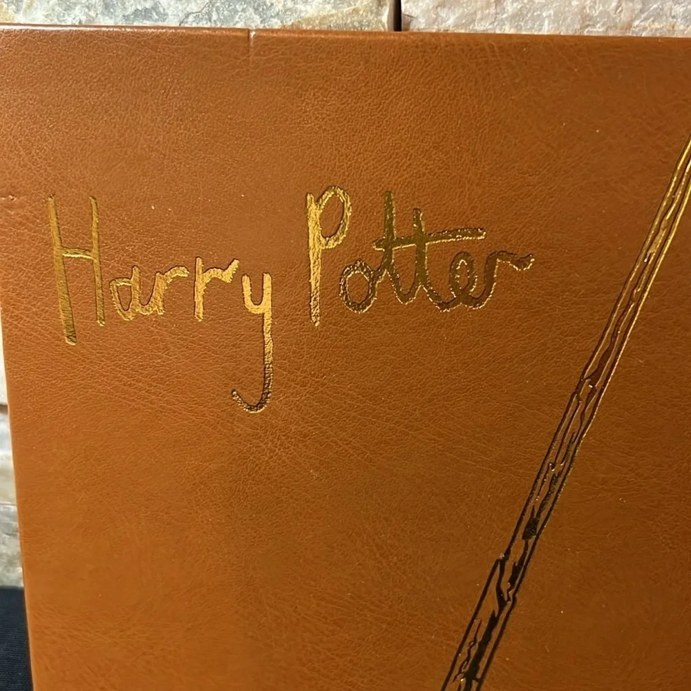 Harry Potter heroine notebook and wand pen set NWOT